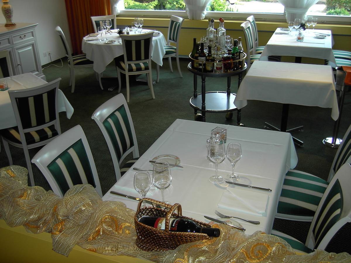 Hotel Restaurant Kloesterli Pieterlen Exterior photo