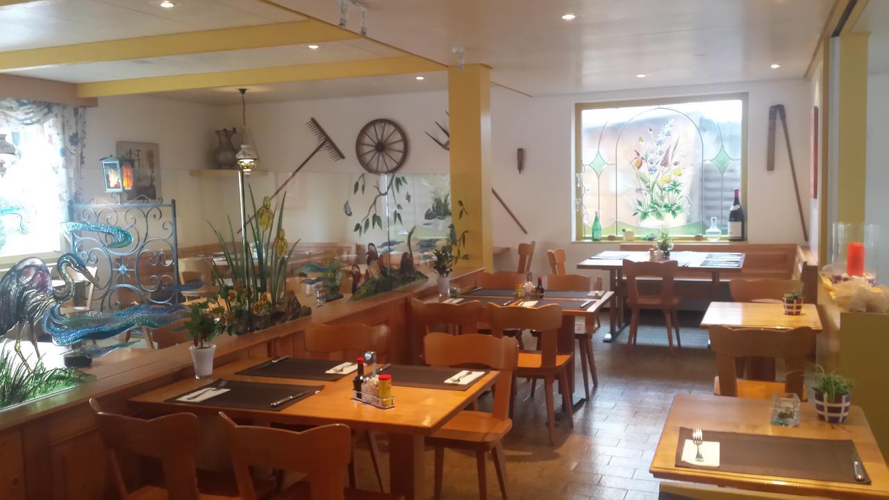 Hotel Restaurant Kloesterli Pieterlen Exterior photo