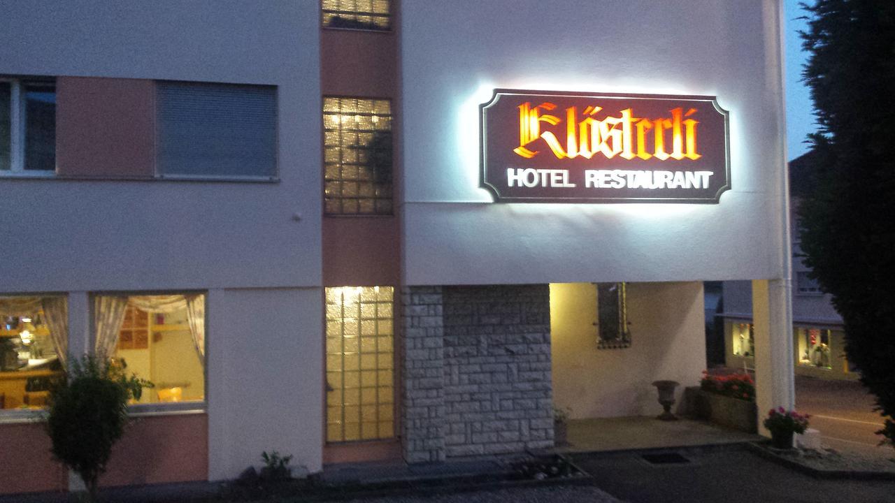 Hotel Restaurant Kloesterli Pieterlen Exterior photo