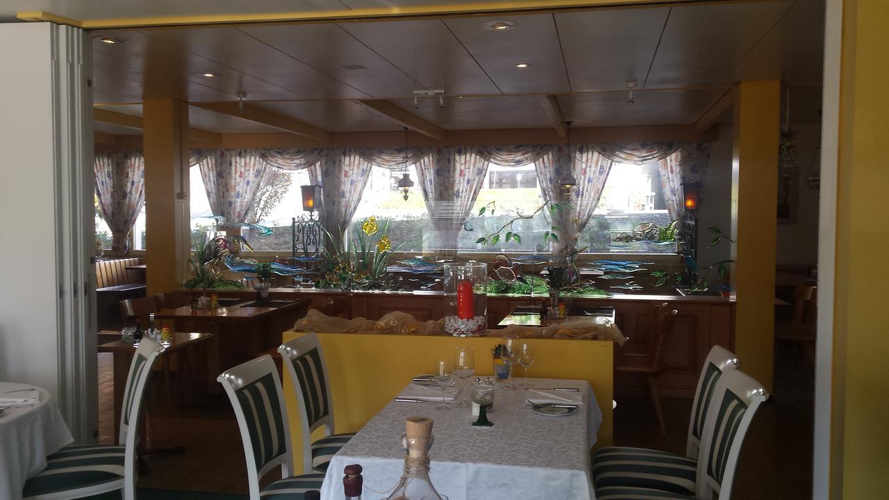 Hotel Restaurant Kloesterli Pieterlen Exterior photo